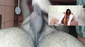 Obrovský čierny penis a hlboká akcia s Miou Khalifou
